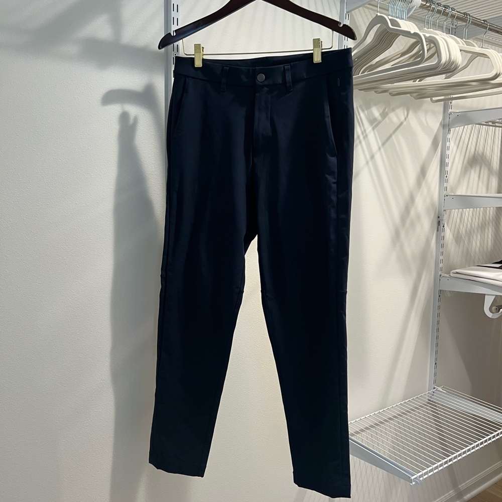 Men’s Lululemon Commission Slim Pant Warpstreme